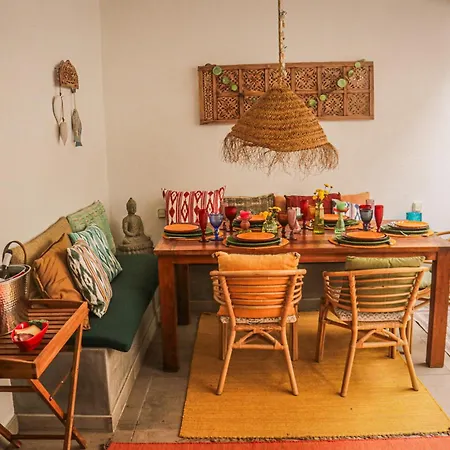 Semesterbostad Patamar Boutique House - Sleek & Chic Spot- Uchill *